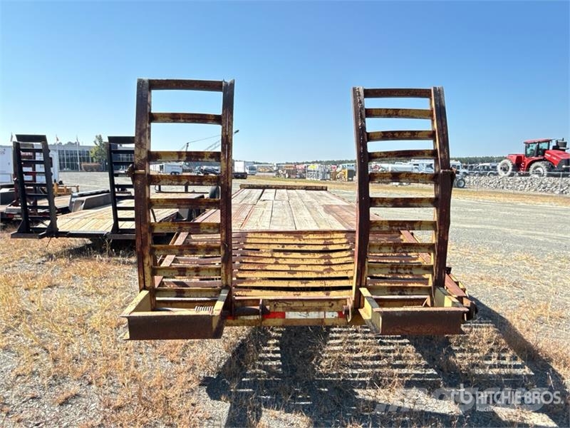 Kaufman 20 ft T/A Equipment Trailer Autonkuljetusperävaunut