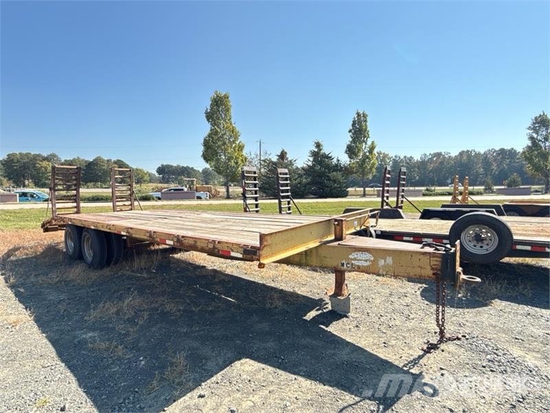 Kaufman 20 ft T/A Equipment Trailer Autonkuljetusperävaunut