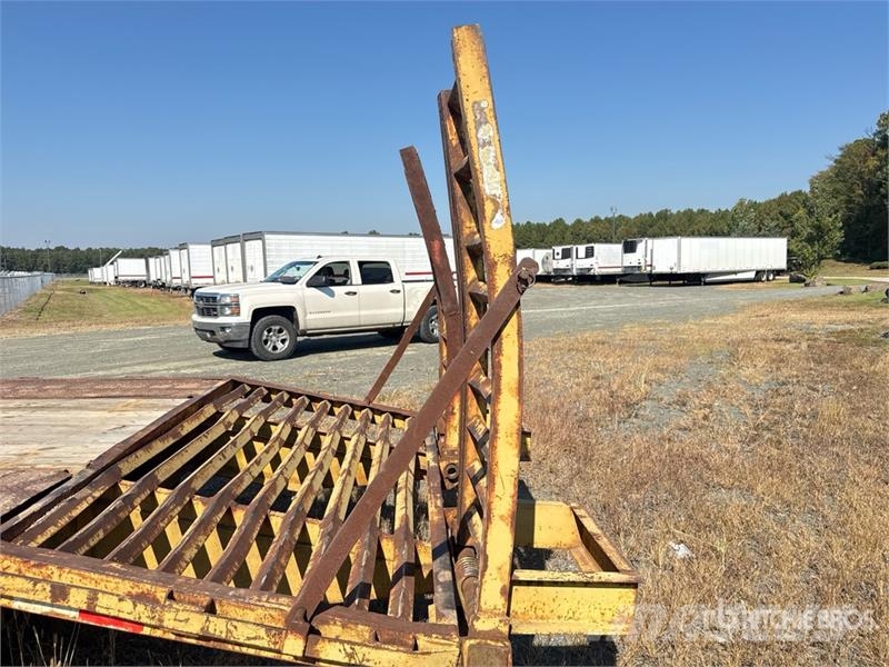 Kaufman 20 ft T/A Equipment Trailer Autonkuljetusperävaunut
