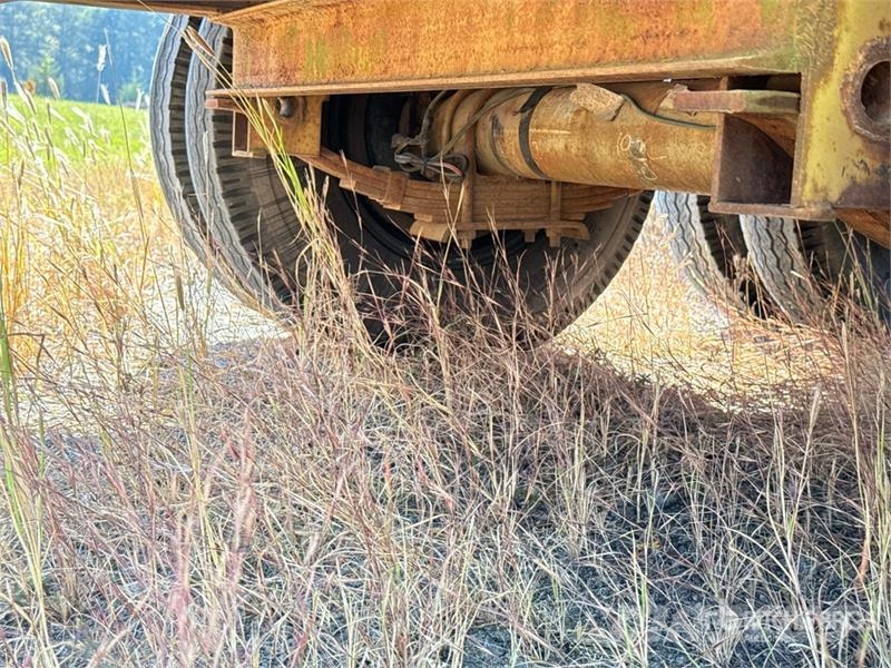 Kaufman 20 ft T/A Equipment Trailer Autonkuljetusperävaunut