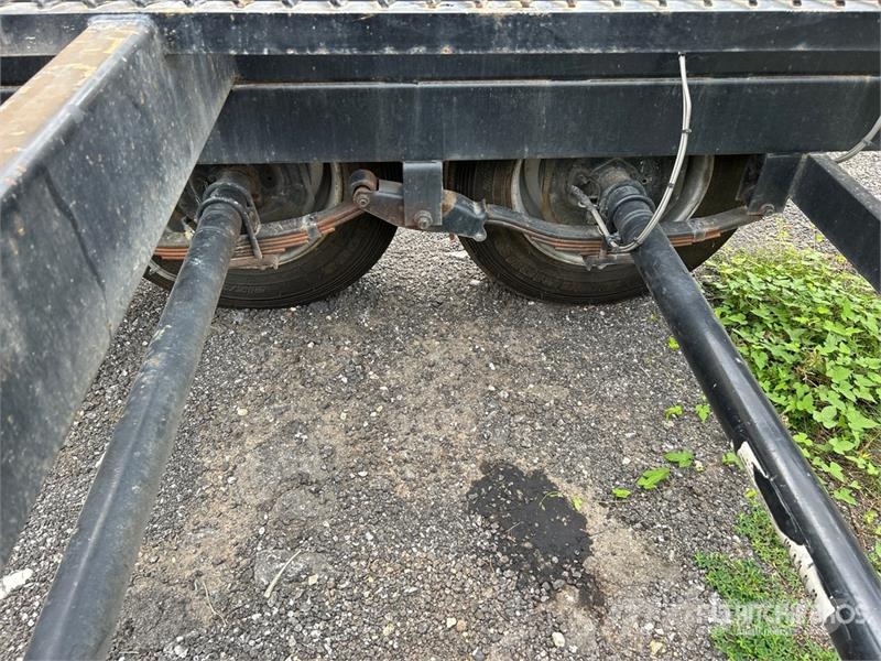 Kaufman EZIV Tri/A Open Car Carrier Trailer Poluprikolice za autotransporter