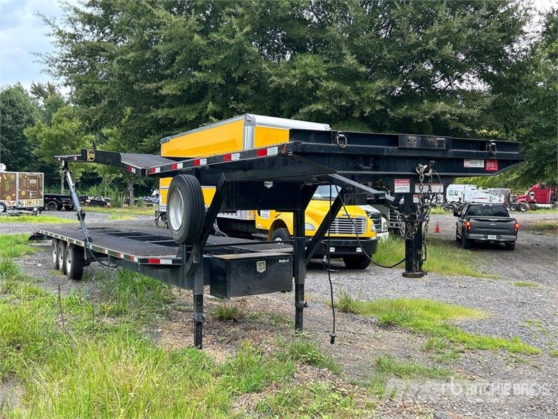 Kaufman EZIV Tri/A Open Car Carrier Trailer Poluprikolice za autotransporter