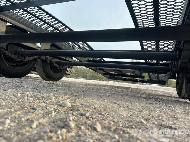 Kaufman FCL-8K-35.5 35 ft T/A Gooseneck Equipment Trailer Auto pārvadāšanas treileri