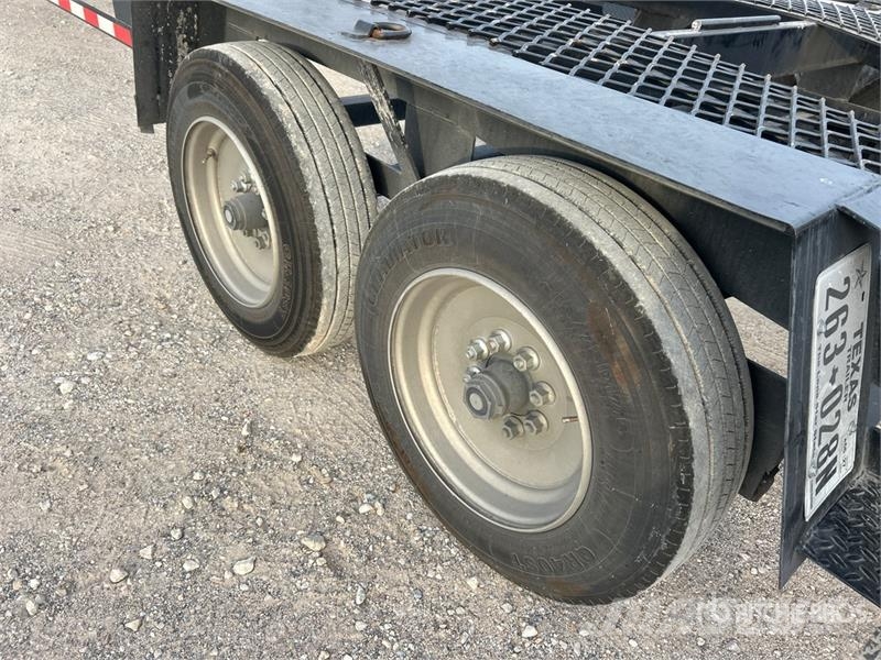 Kaufman FCL-8K-35.5 35 ft T/A Gooseneck Equipment Trailer Auto pārvadāšanas treileri