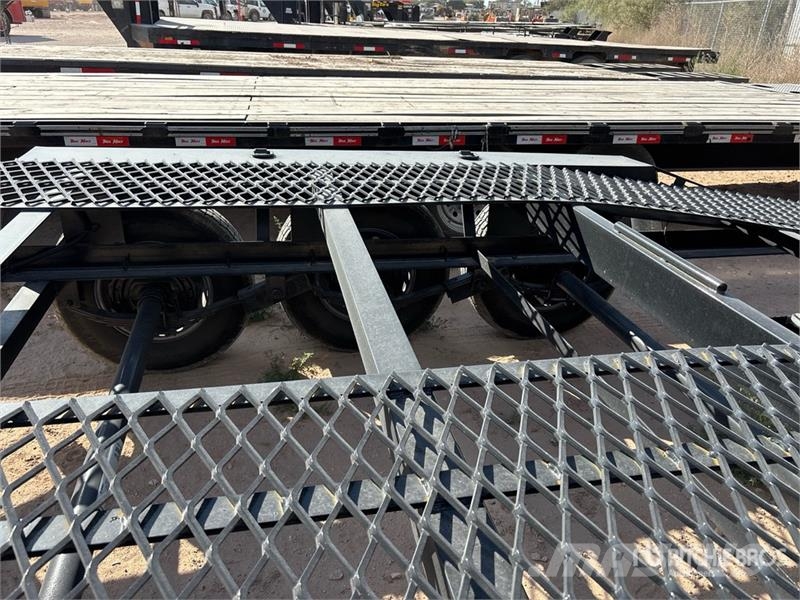 Kaufman Tri/A Open Car Carrier Trailer Autotransportauflieger