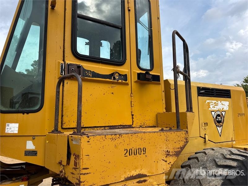Kawasaki 65Z Wheel loaders