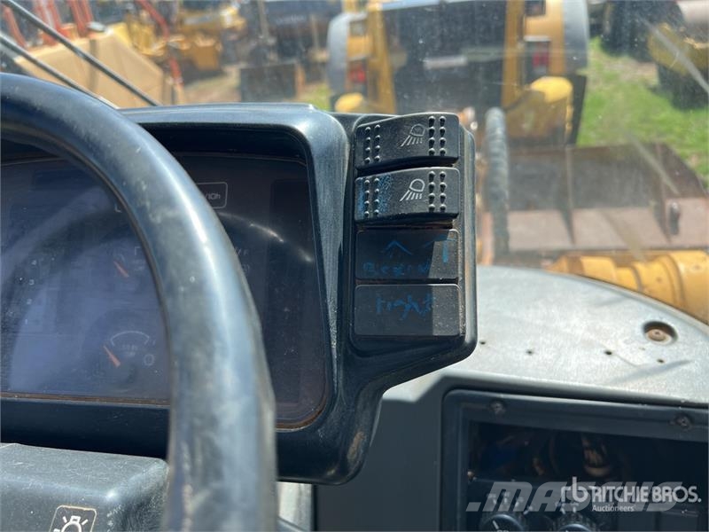 Kawasaki 85ZIV Wheel Loader Cargadoras sobre ruedas