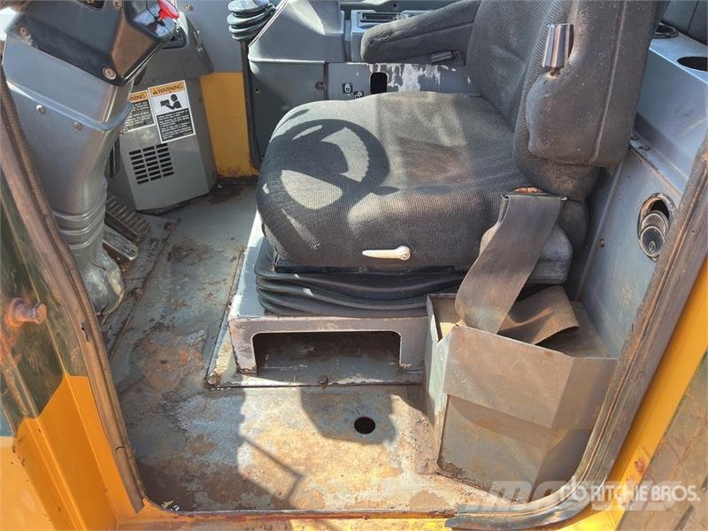 Kawasaki 85ZIV Wheel Loader Cargadoras sobre ruedas