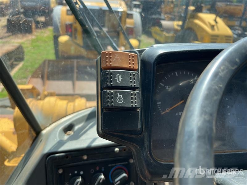 Kawasaki 85ZIV Wheel Loader Cargadoras sobre ruedas