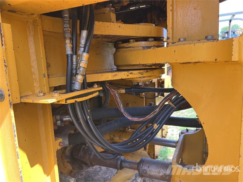 Kawasaki 85ZIV Wheel Loader Cargadoras sobre ruedas