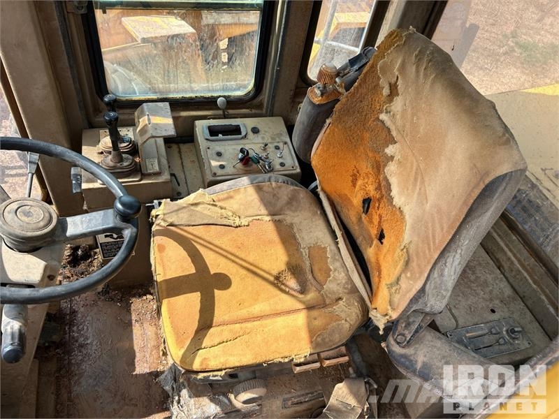 Kawasaki 90Z-III Wheel Loader Chargeuse sur pneus