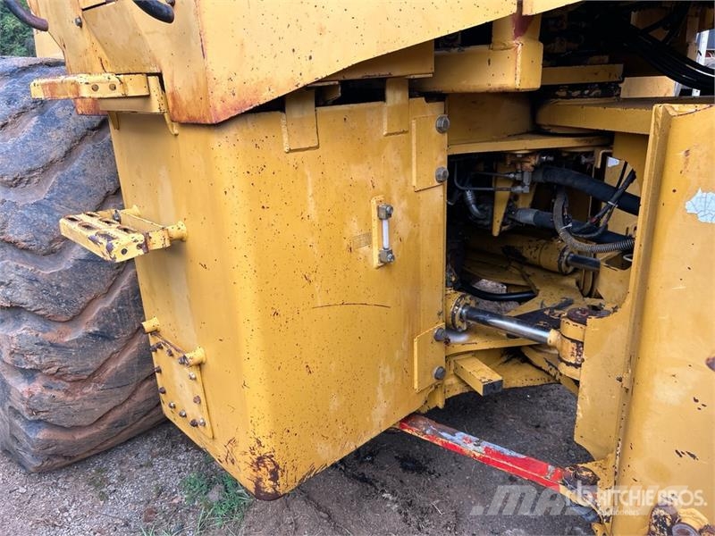 Kawasaki 90Z-III Wheel Loader Chargeuse sur pneus