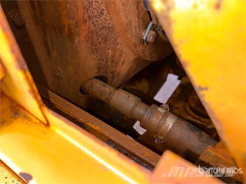 Kawasaki 90Z-III Wheel Loader Chargeuse sur pneus