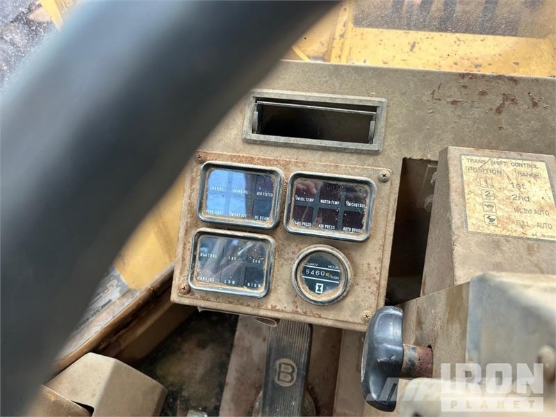Kawasaki 90Z-III Wheel Loader Chargeuse sur pneus