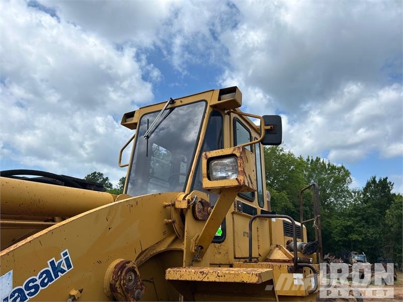 Kawasaki 90Z-III Wheel Loader Chargeuse sur pneus