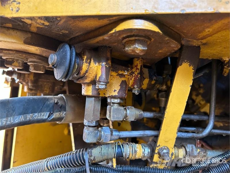 Kawasaki 90Z-III Wheel Loader Chargeuse sur pneus