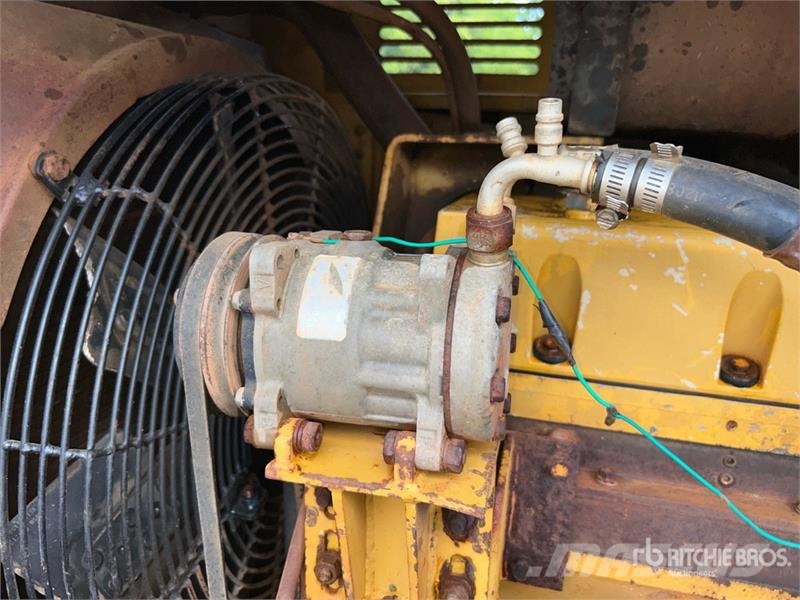 Kawasaki 90Z-III Wheel Loader Chargeuse sur pneus