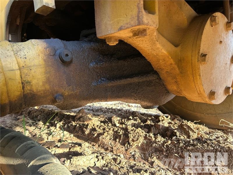 Kawasaki 90ZV Wheel Loader (Inoperable) Chargeuse sur pneus