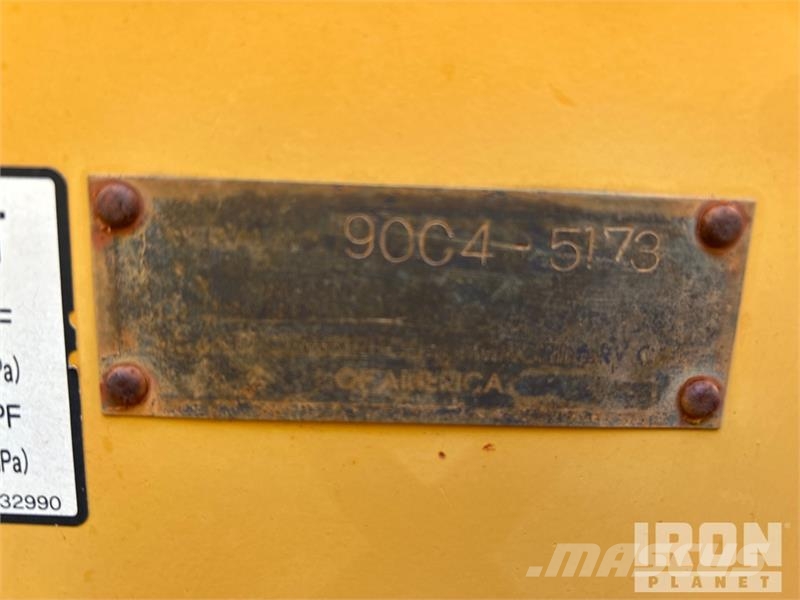 Kawasaki 90ZV Wheel Loader (Inoperable) Chargeuse sur pneus