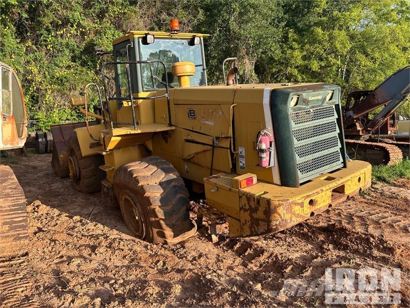 Kawasaki 90ZV Wheel Loader (Inoperable) Chargeuse sur pneus