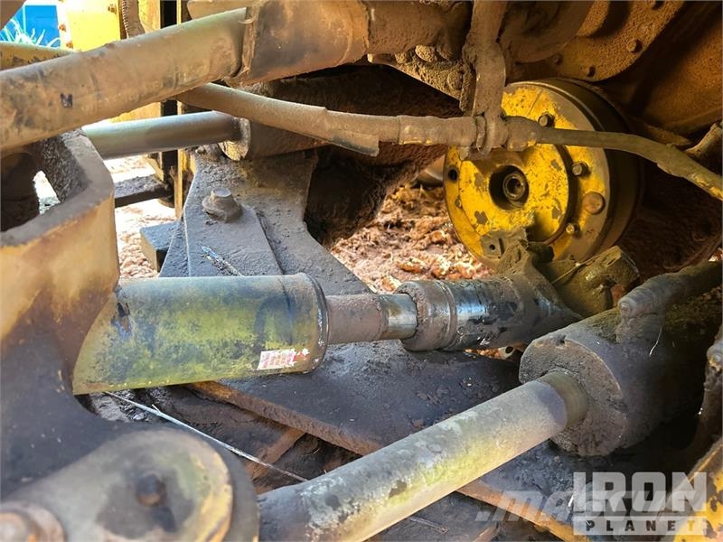 Kawasaki 90ZV Wheel Loader (Inoperable) Chargeuse sur pneus