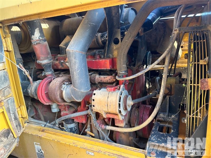 Kawasaki 90ZV Wheel Loader (Inoperable) Chargeuse sur pneus