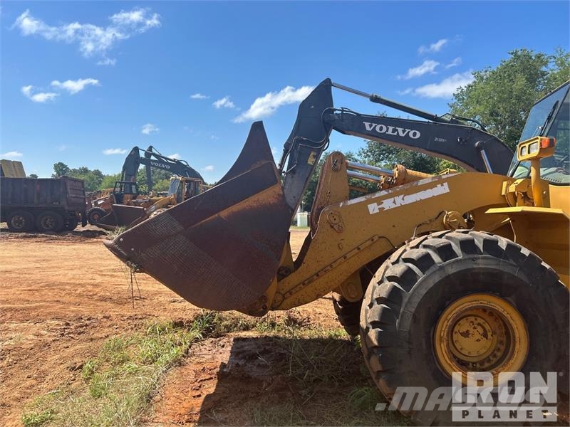 Kawasaki 95Z-V Wheel Loader (Inoperable) Chargeuse sur pneus