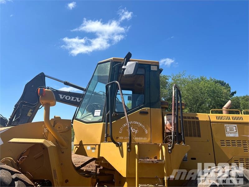 Kawasaki 95Z-V Wheel Loader (Inoperable) Chargeuse sur pneus