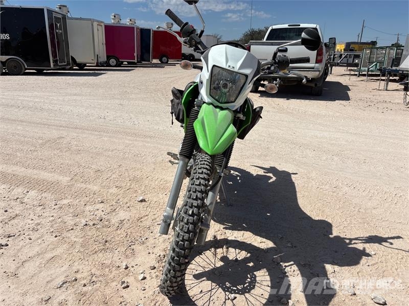 Kawasaki KLX230 233 cc Dual-Sport Bike Auto