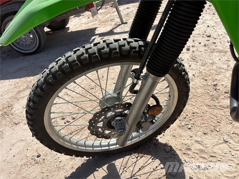Kawasaki KLX230 233 cc Dual-Sport Bike Auto