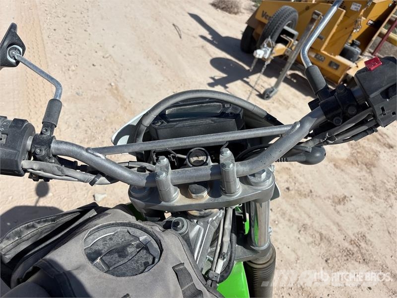 Kawasaki KLX230 233 cc Dual-Sport Bike Auto