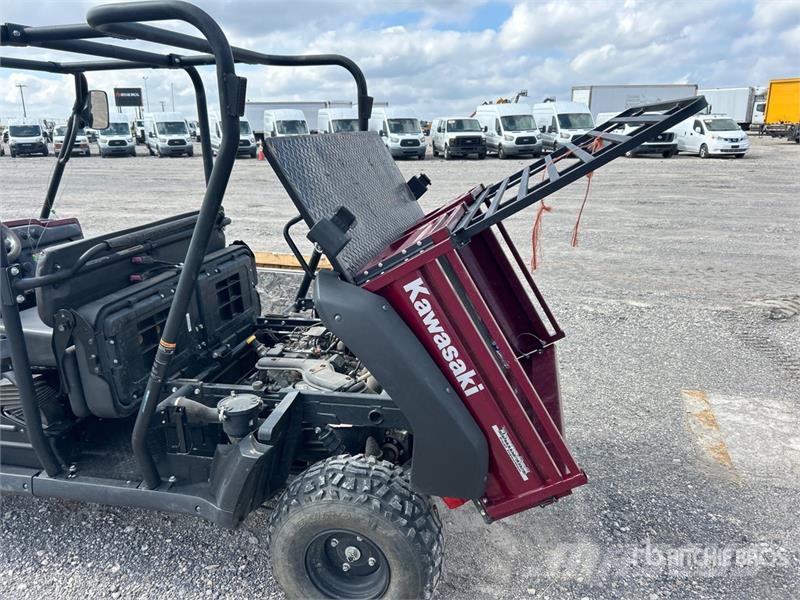 Kawasaki Mule 4010 4x4 Utility Vehicle ماكينات منفعة عامة