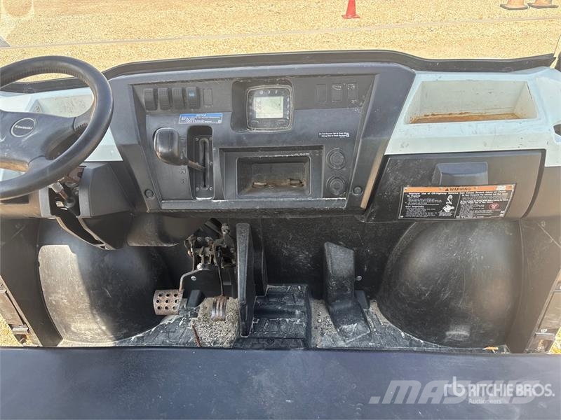 Kawasaki PRO-DXT 4x4 Utility Vehicle Haszongépek