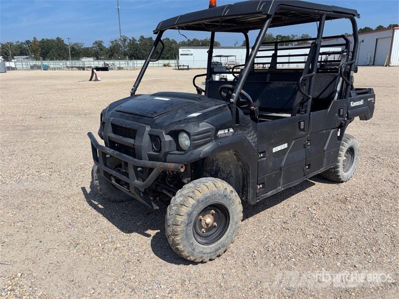 Kawasaki PRO-DXT 4x4 Utility Vehicle Maquinaria para servicios públicos