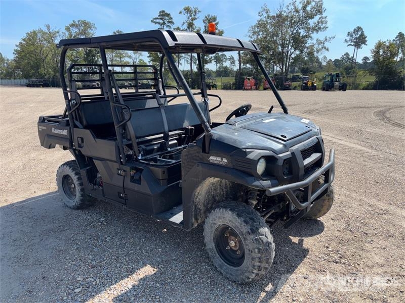 Kawasaki PRO-DXT 4x4 Utility Vehicle Maquinaria para servicios públicos
