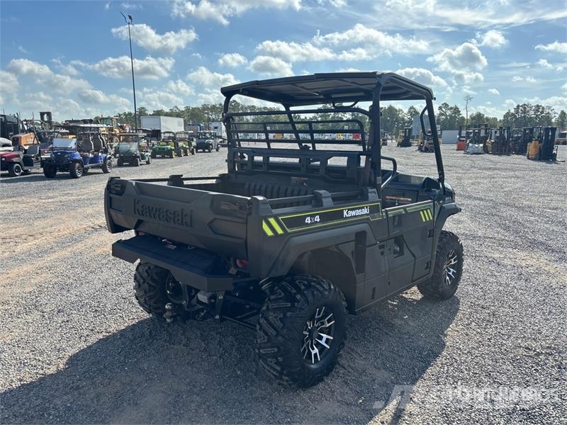 Kawasaki Pro-FXR820 4x4 Side By Side Автомобілі