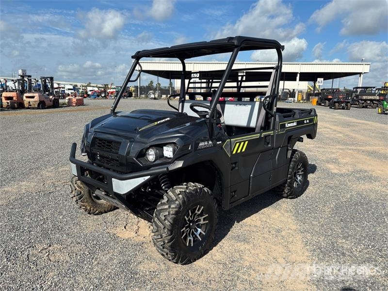 Kawasaki Pro-FXR820 4x4 Side By Side Автомобілі