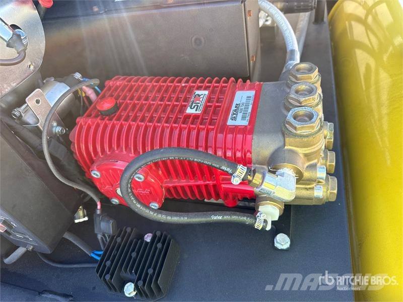 KBAR T/A Hot Water Pressure Washer W/Trailer Outros reboques