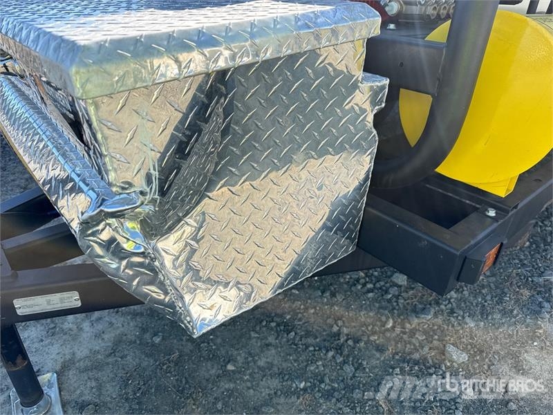KBAR T/A Hot Water Pressure Washer W/Trailer Outros reboques