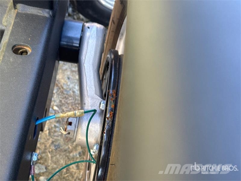 KBAR T/A Hot Water Pressure Washer W/Trailer Outros reboques