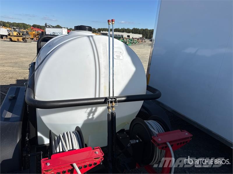 KBAR T/A Hot Water Pressure Washer W/Trailer Outros reboques