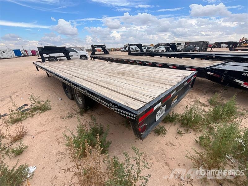 Kearney 24 ft T/A Gooseneck Flatbed Trailer (Inoperable) Platformas/izkraušana no sāniem