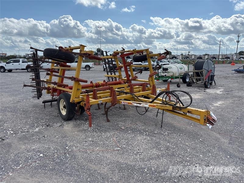 Kent 20 ft Cultivator Cultivators