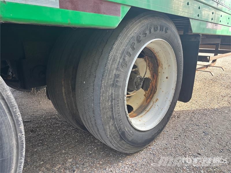  Kentucky 53 ft x 102 in T/A Van Trailer Reboques baú