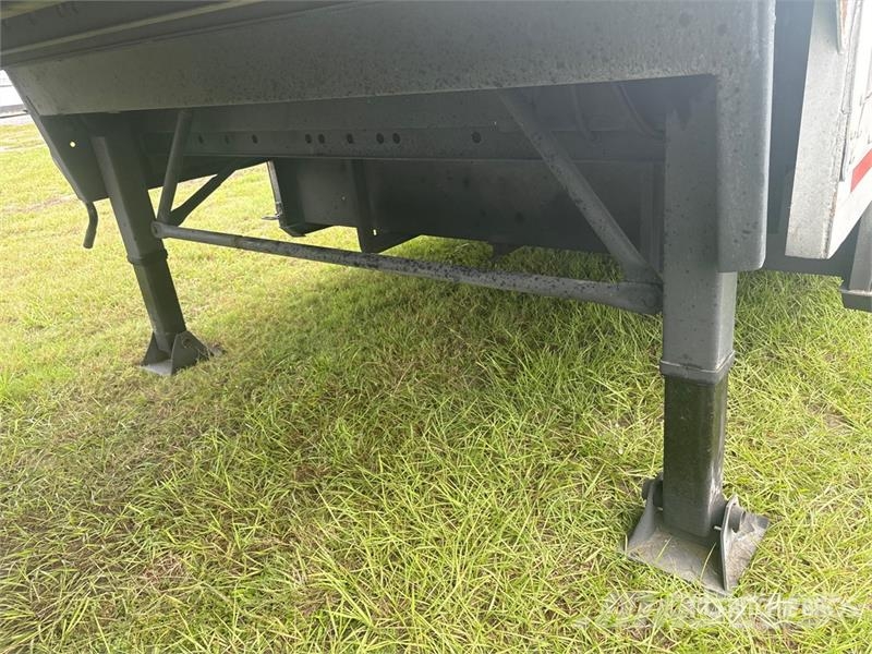 Kentucky 53 ft x 102 in T/A Van Trailer Прицепы-фургоны