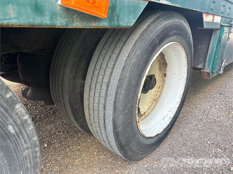  Kentucky 53 ft x 102 in T/A Van Trailer Reboques baú