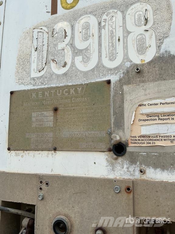  Kentucky 53 ft x 102 in T/A Van Trailer Причепи-фургони