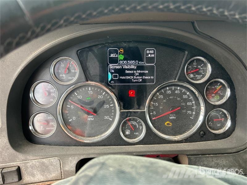 Kenworth 6x4 T/A Sleeper Truck Tractor Vilcēji