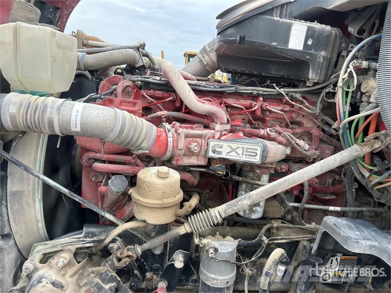 Kenworth 6x4 T/A Sleeper Truck Tractor Vilcēji