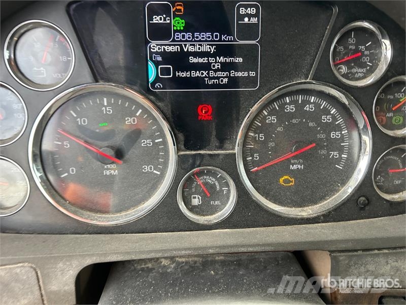 Kenworth 6x4 T/A Sleeper Truck Tractor Vilcēji